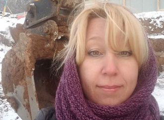 Russian journalist dies after setting herself on fire